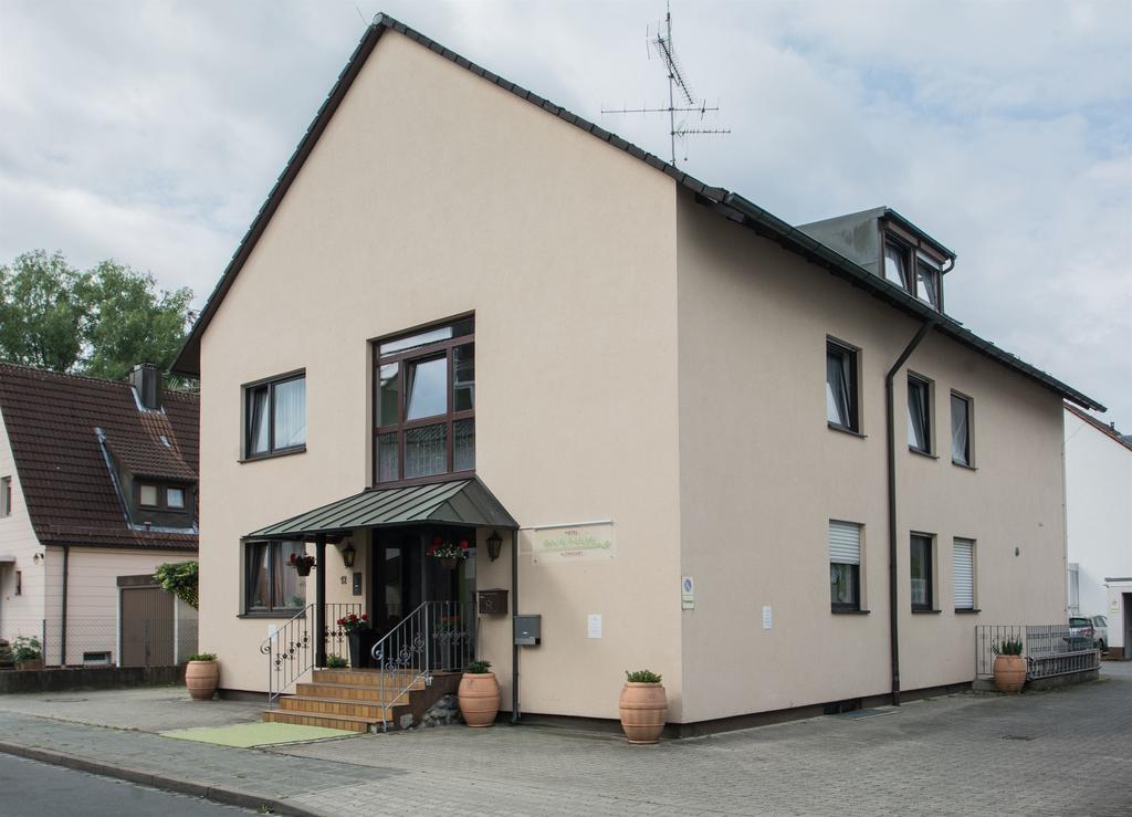 Hotel Avenue Altenfurt Нюрнберг Екстер'єр фото