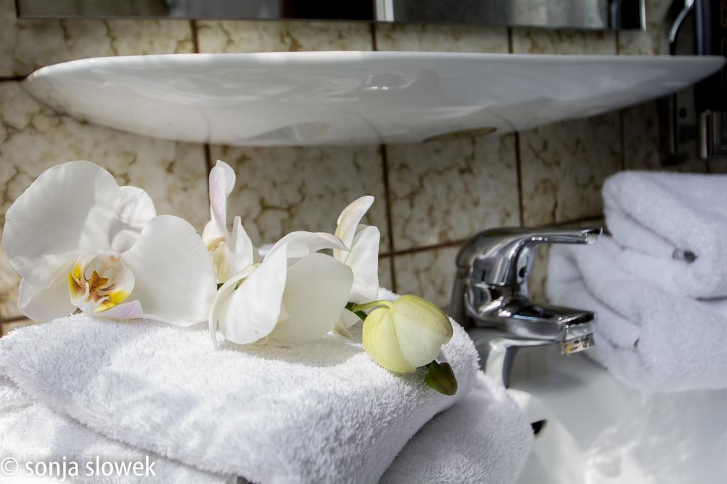 Hotel Avenue Altenfurt Нюрнберг Екстер'єр фото